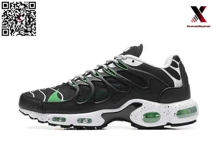 M_8989-41 Black and Green