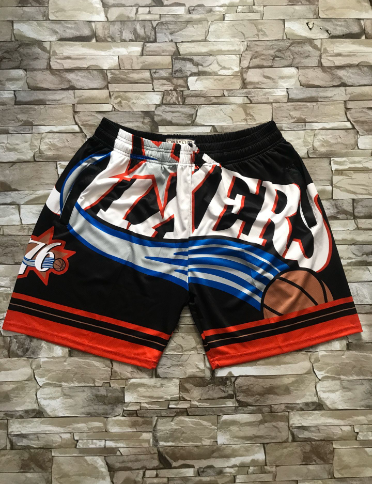 Retro black and red trim