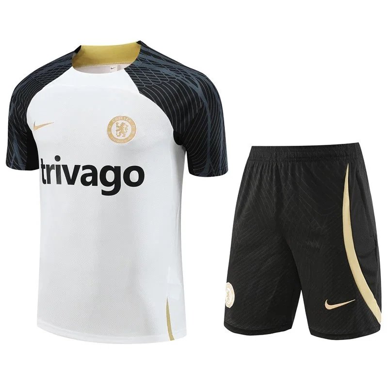 35 white 006