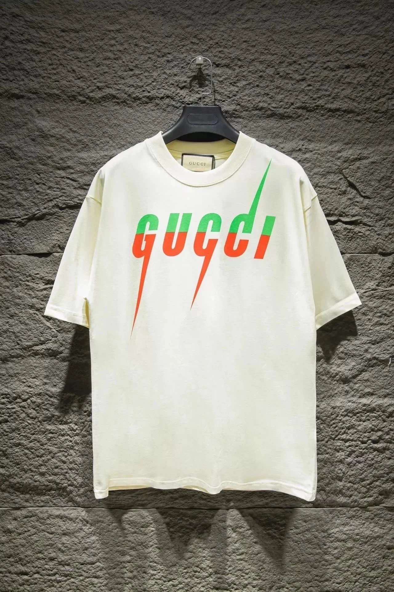 red green lightning 002
