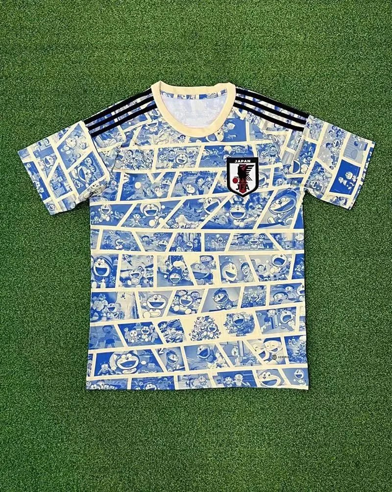 26 blue and white 006