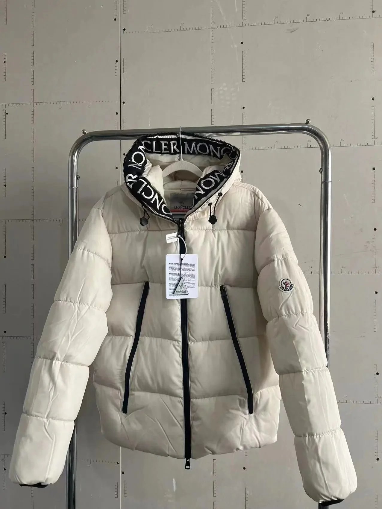 Style 1-White