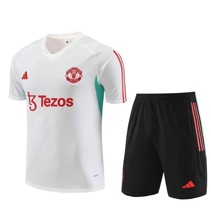 17 White 006