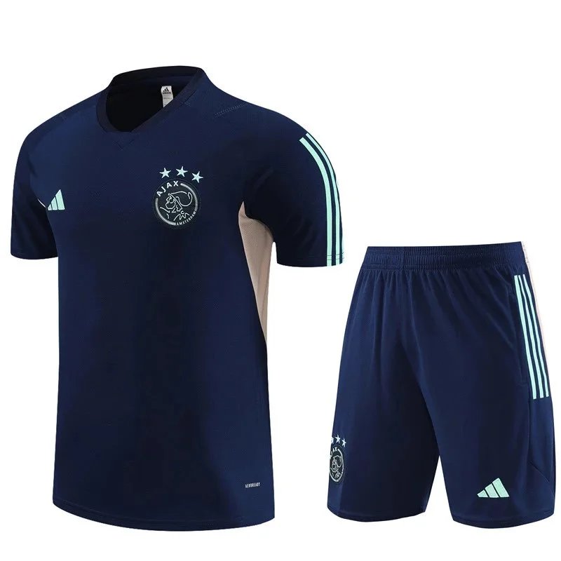 23 Black 006