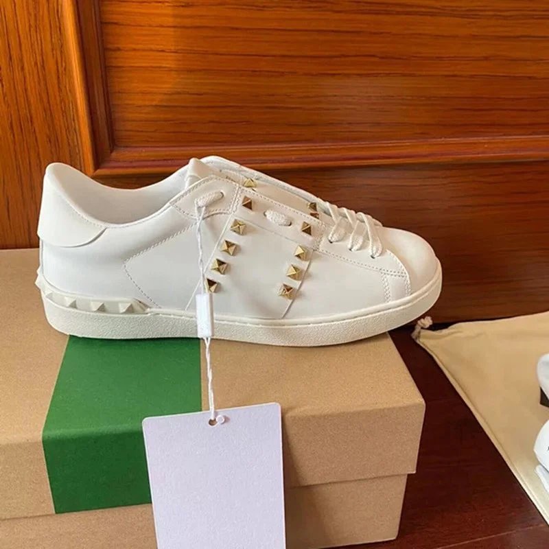 Golden Rivets 10