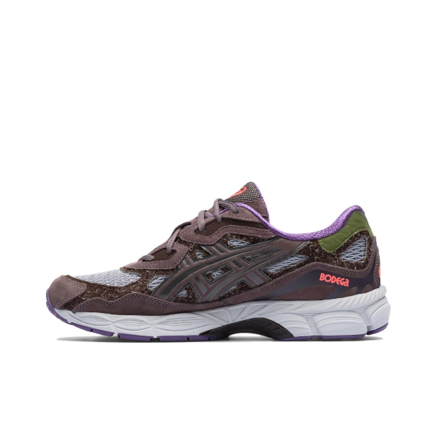 1201A952-020 Red-brown