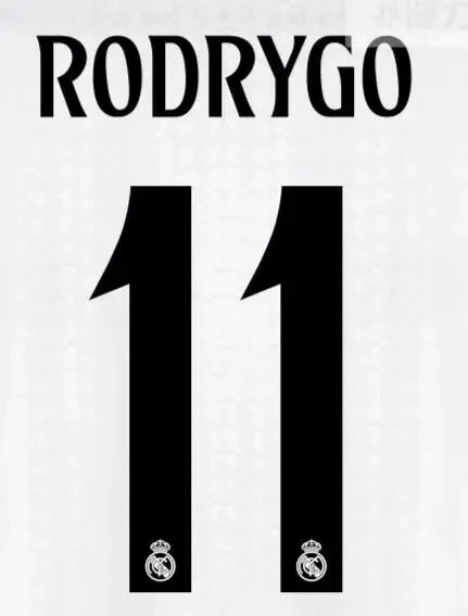 #11 RODRYGO Rodrigo