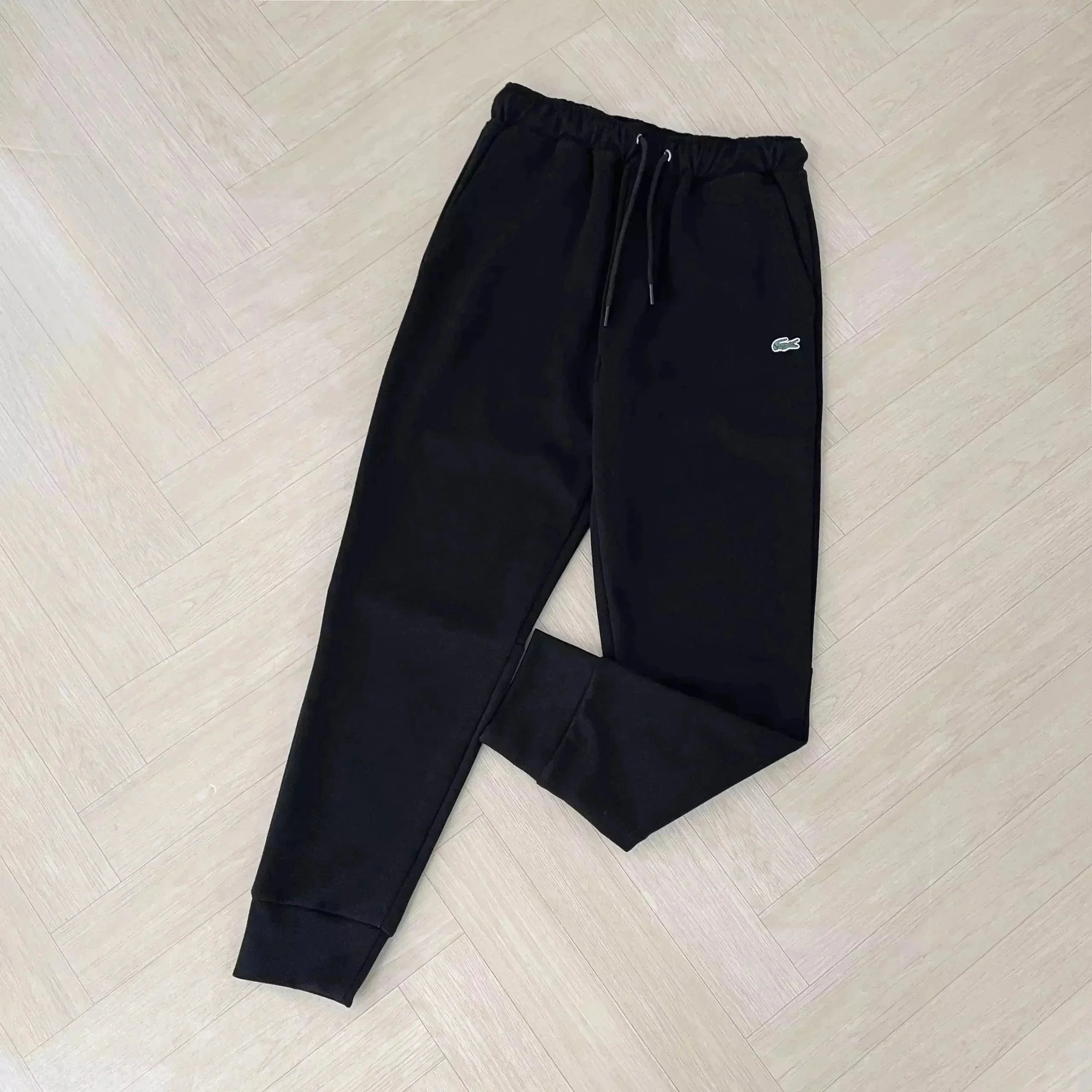 31 Black 002