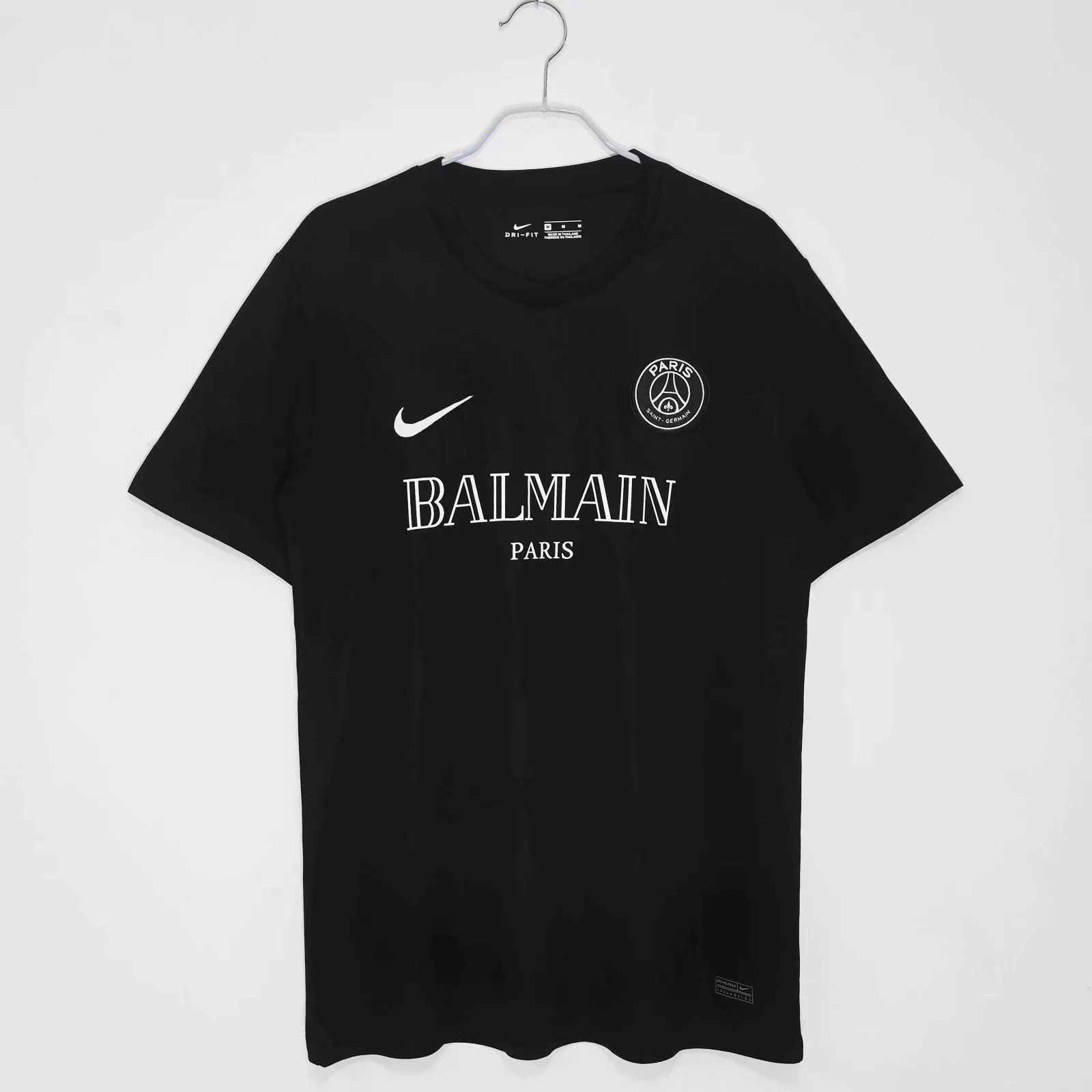 20 Paris training suit black