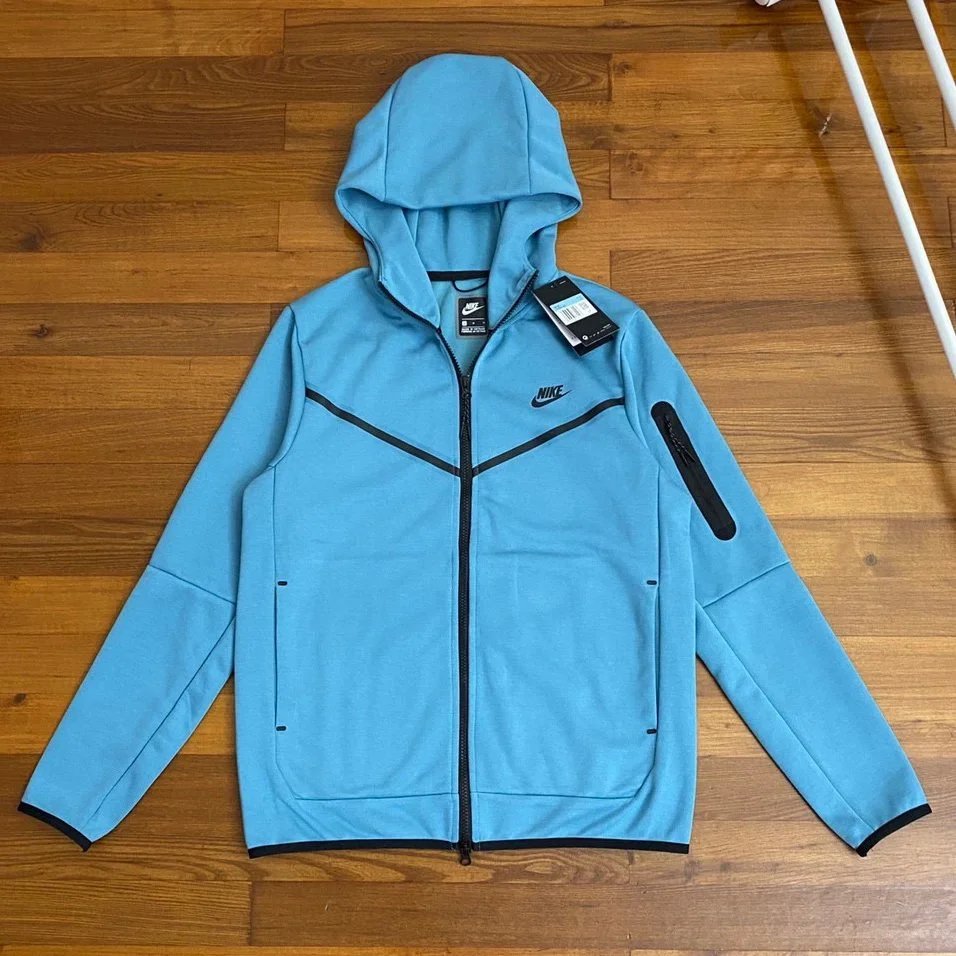 4490 Lake Blue Top