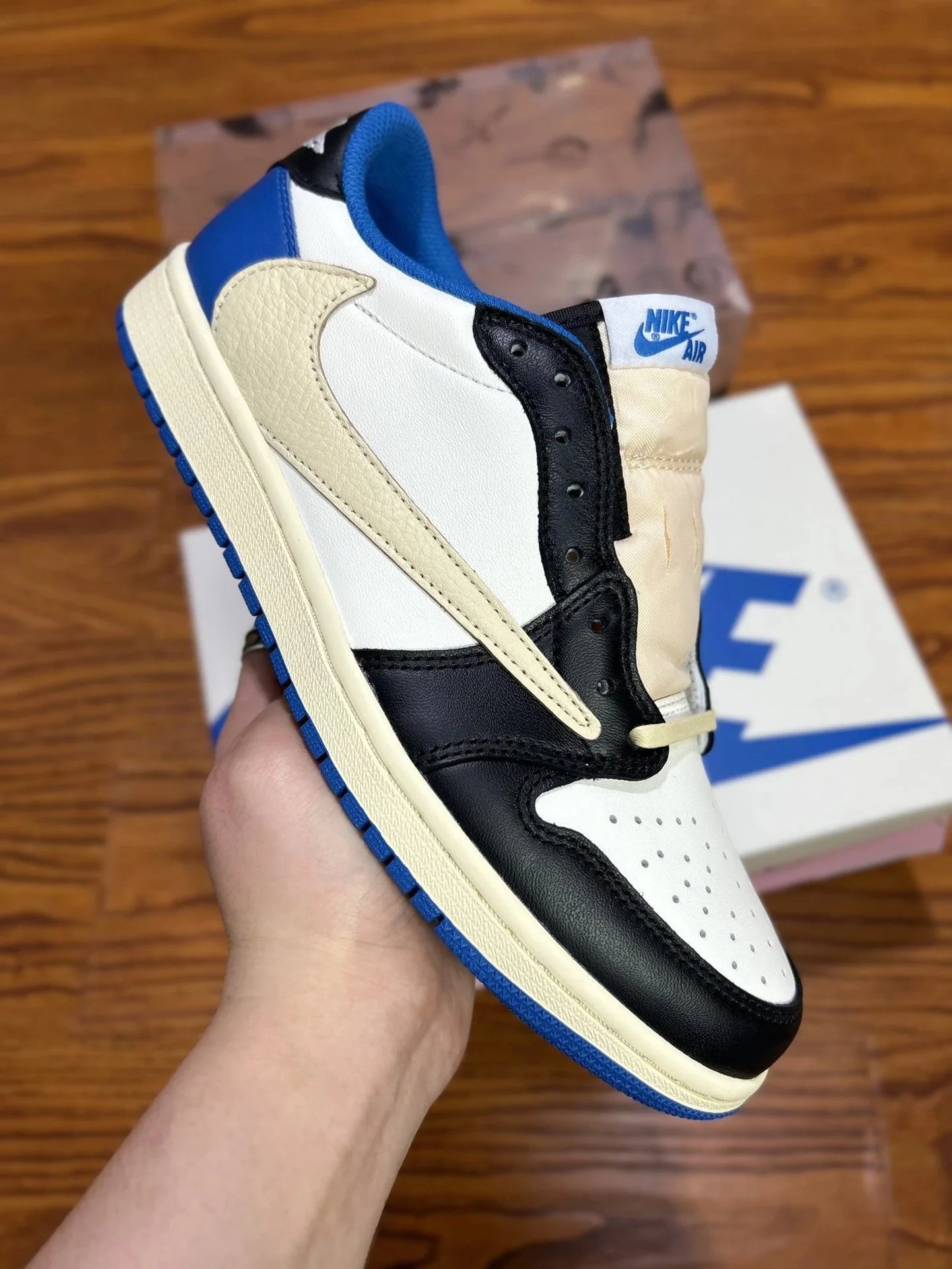 Lightning Low