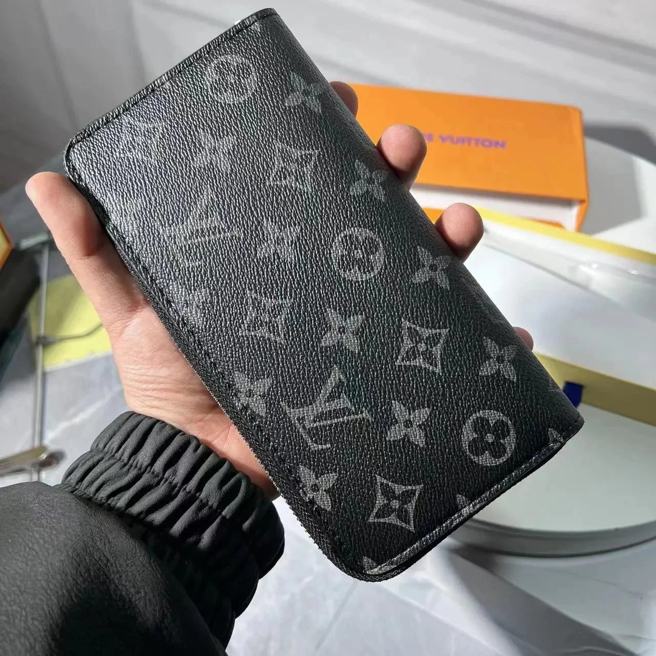 CKQB035 (no refund or exchange at special price)