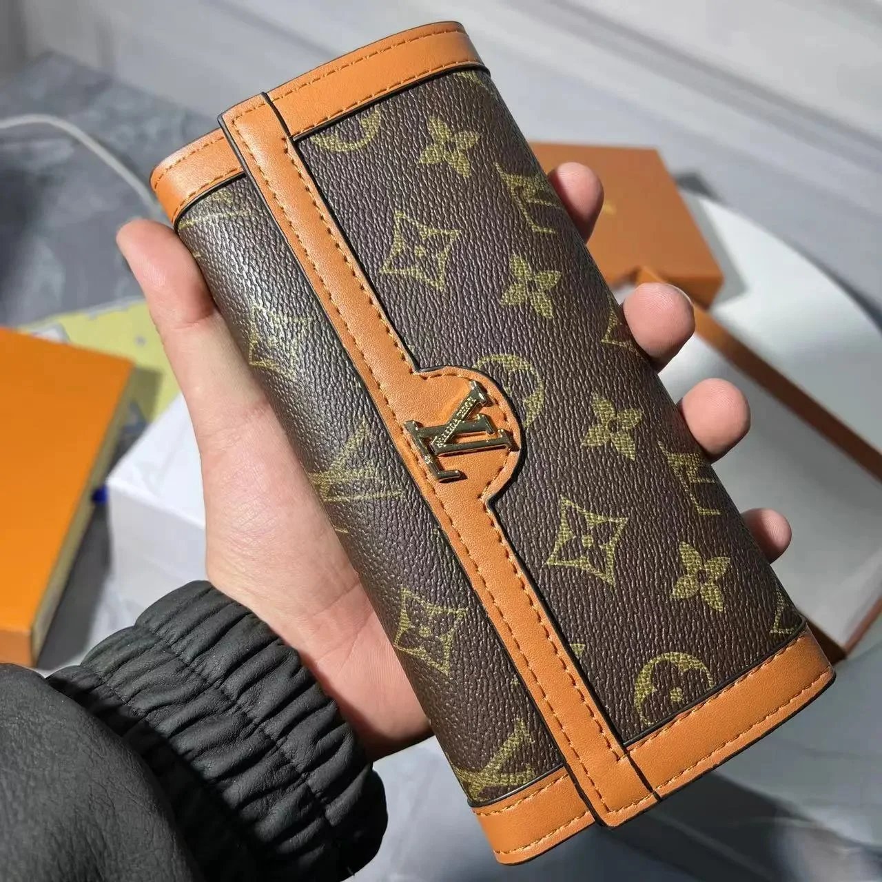 CKQB037 (no refund or exchange at special price)