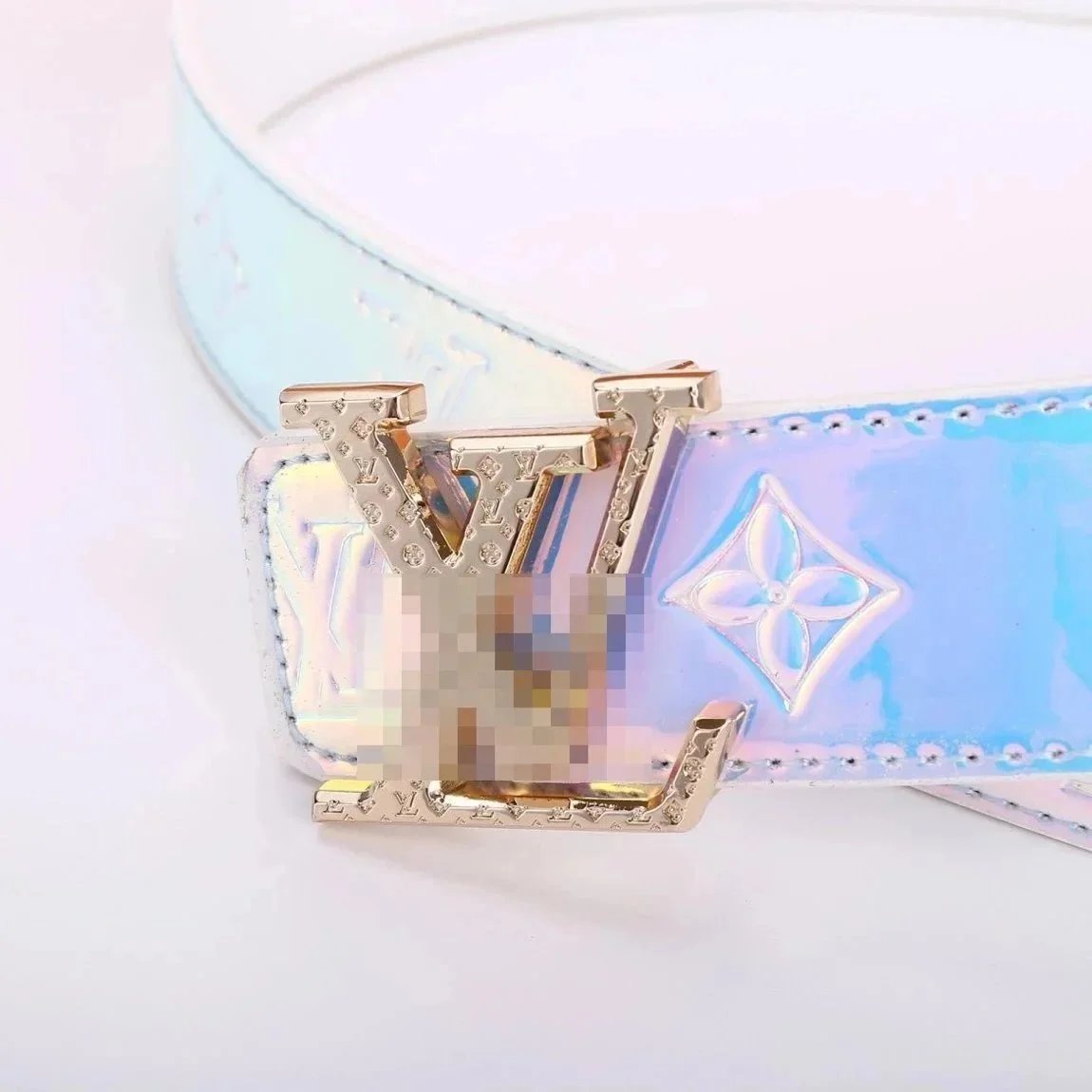 Gold buckle