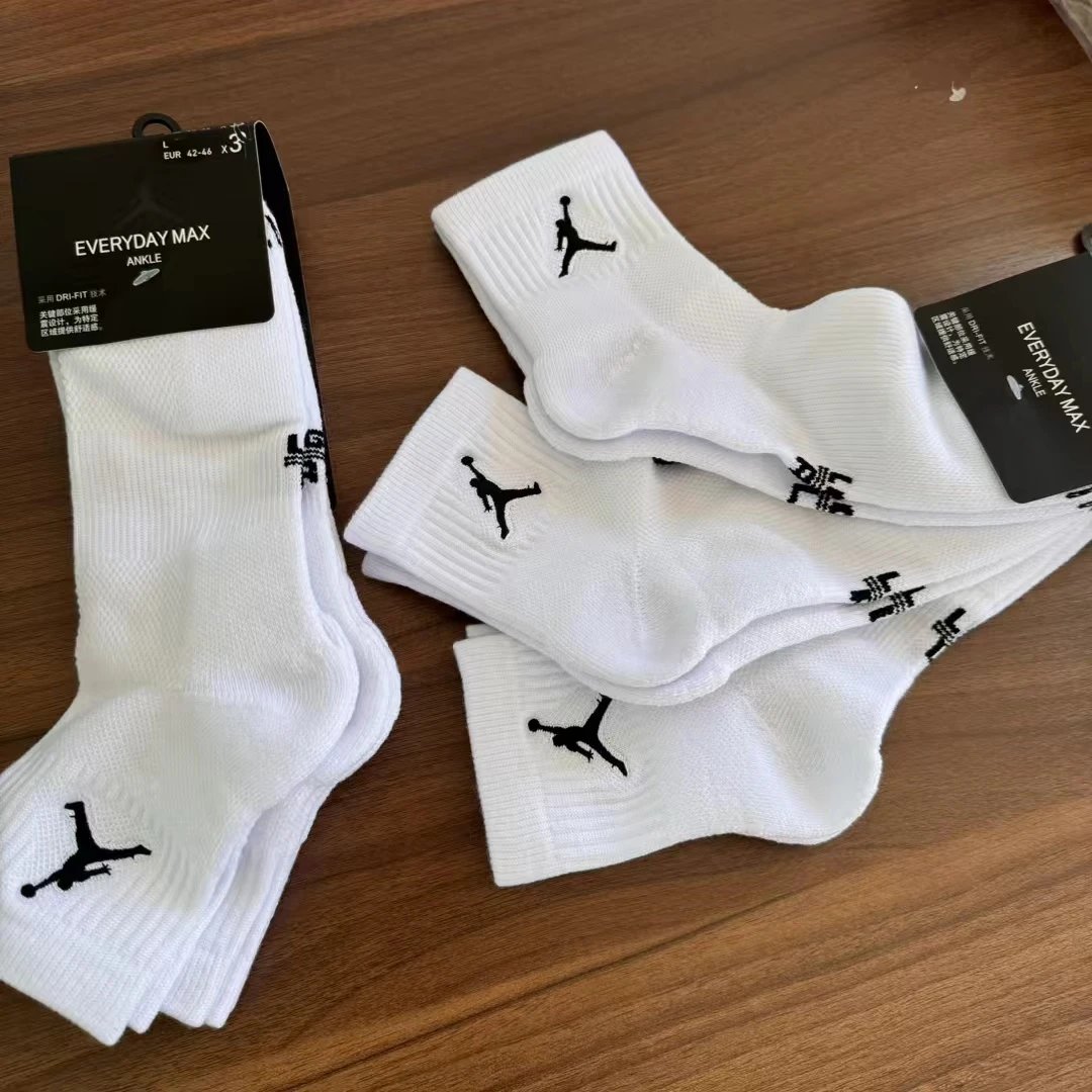 16(three pairs)