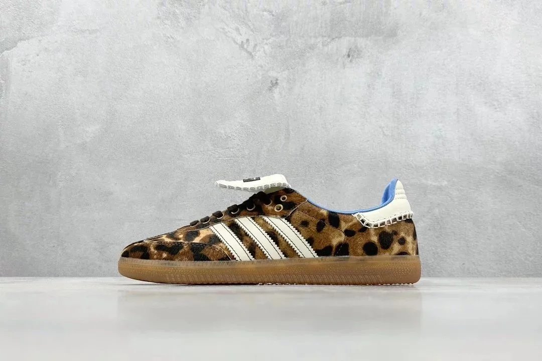 Leopard Print IE0578