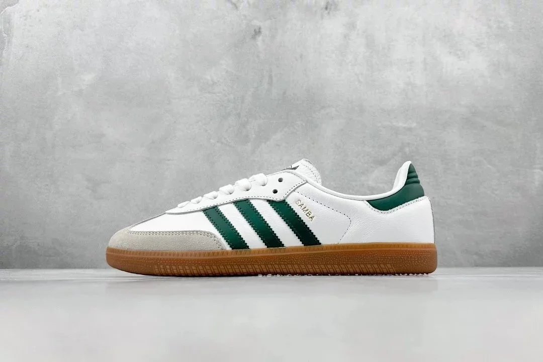 White and Green HQ7036