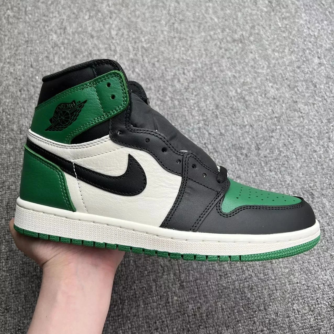 New XC AJ1 Green Toe