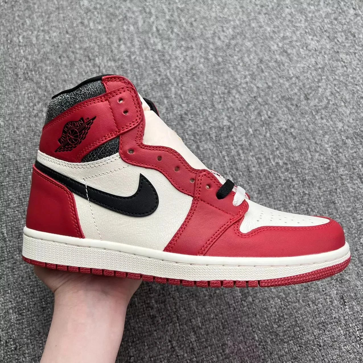 New XC AJ1 Distressed Chicago 2.0 Lost and Found