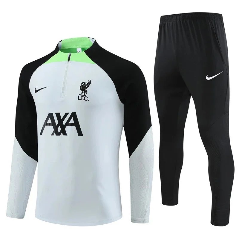 Pinkish 2324 Liverpool Light Grey