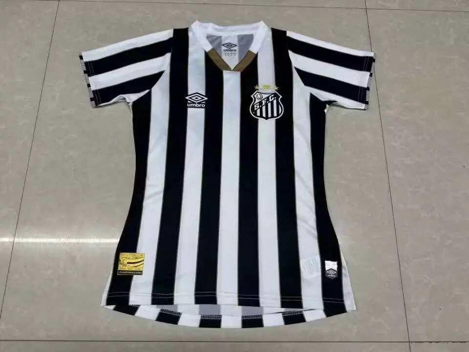 09 Black 006