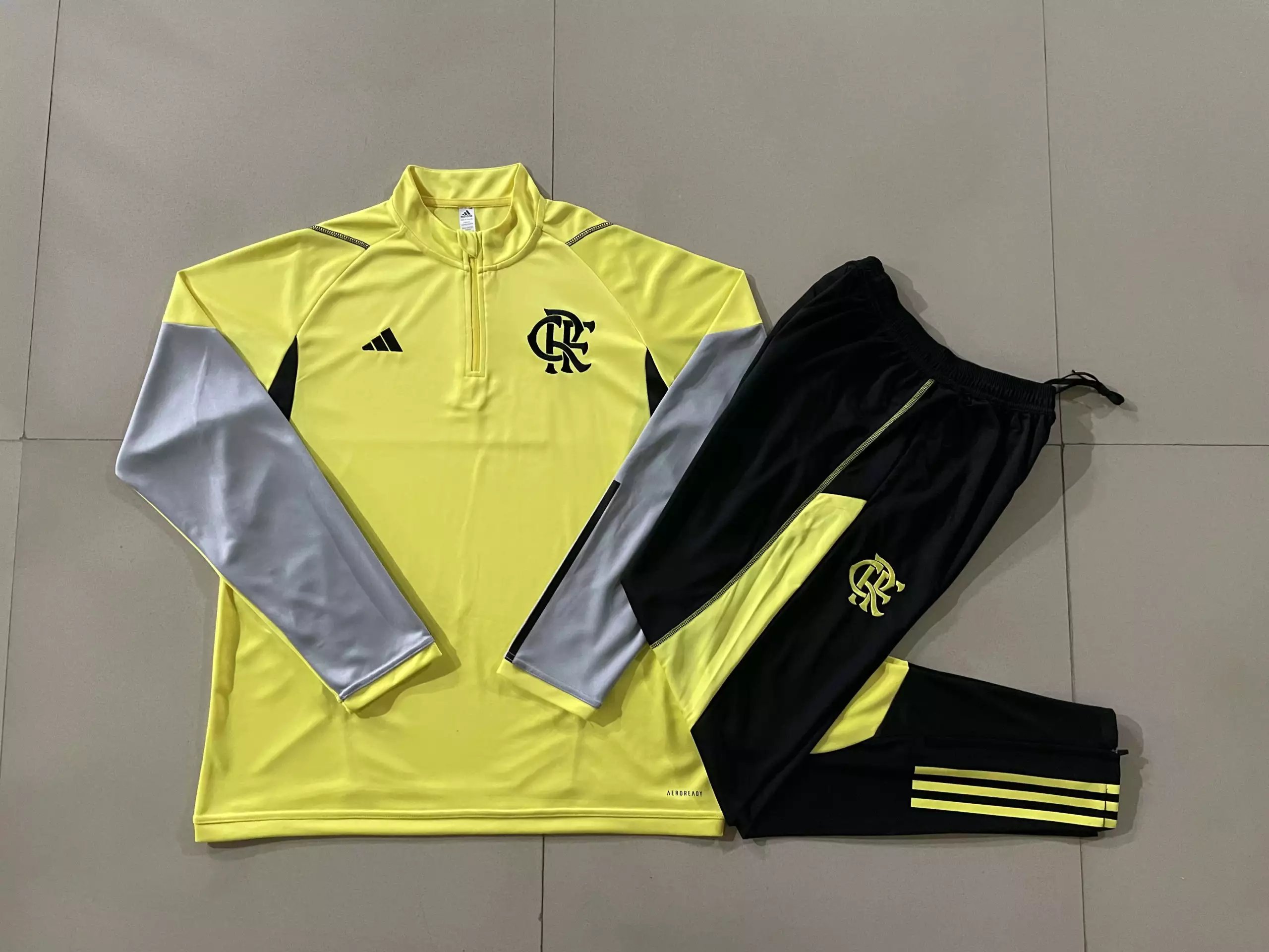 25 yellow 006
