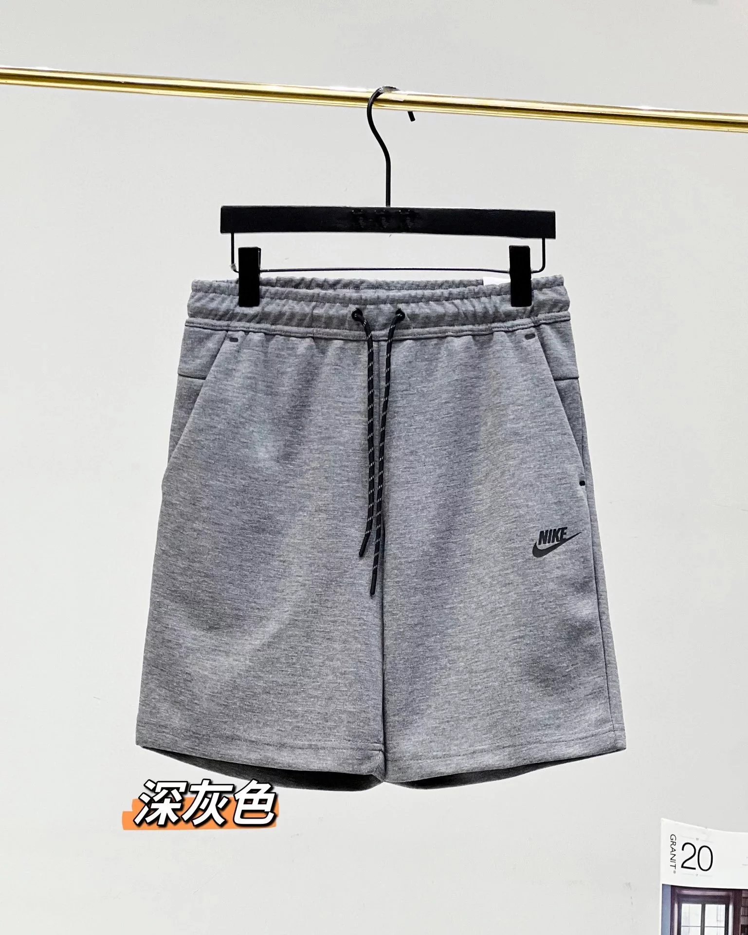 12 Dark Gray 005