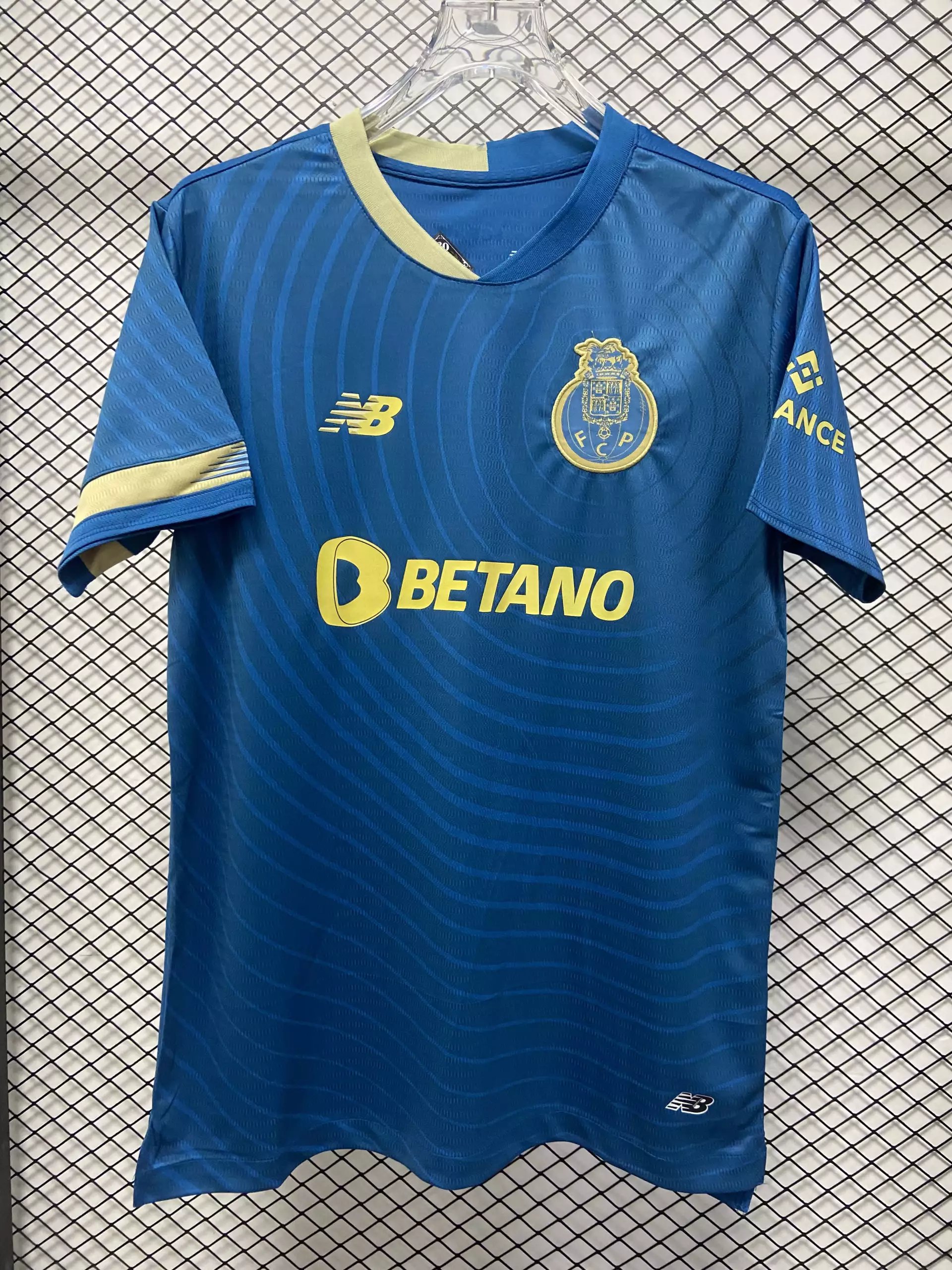 02 Blue 006