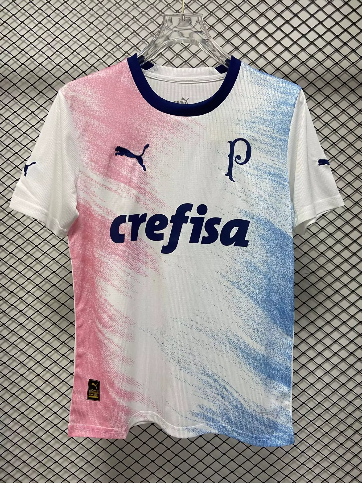 09 white 006