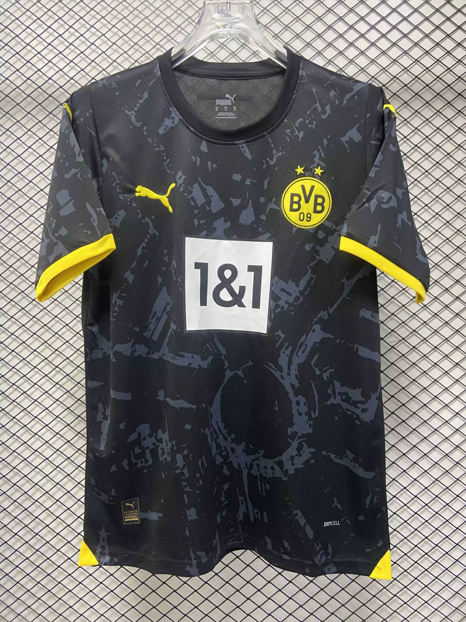 12 Black 006