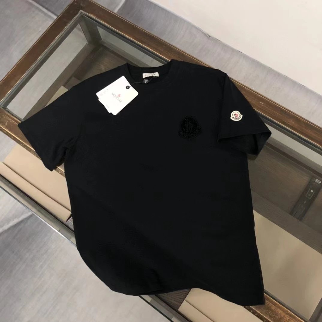 01 Black