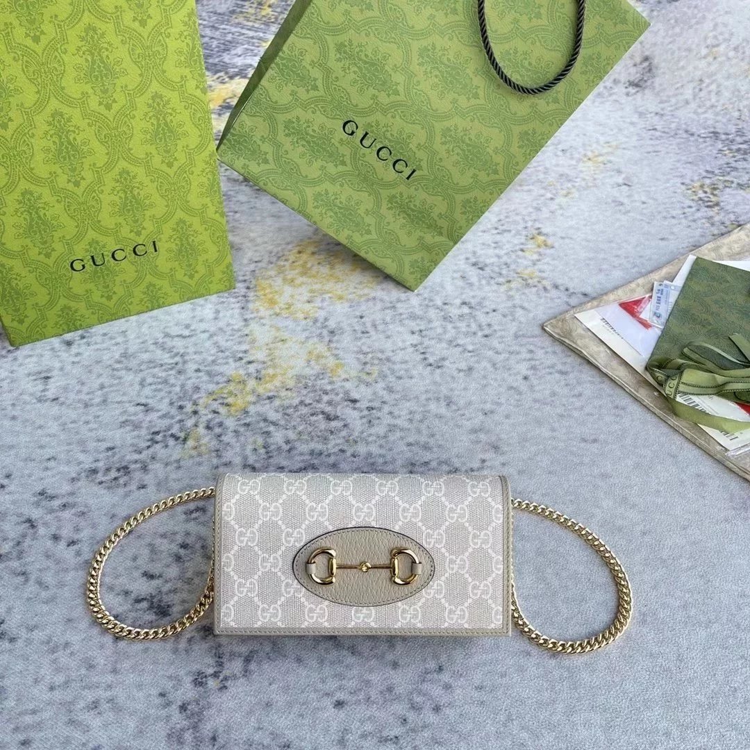White Old Flower Bag