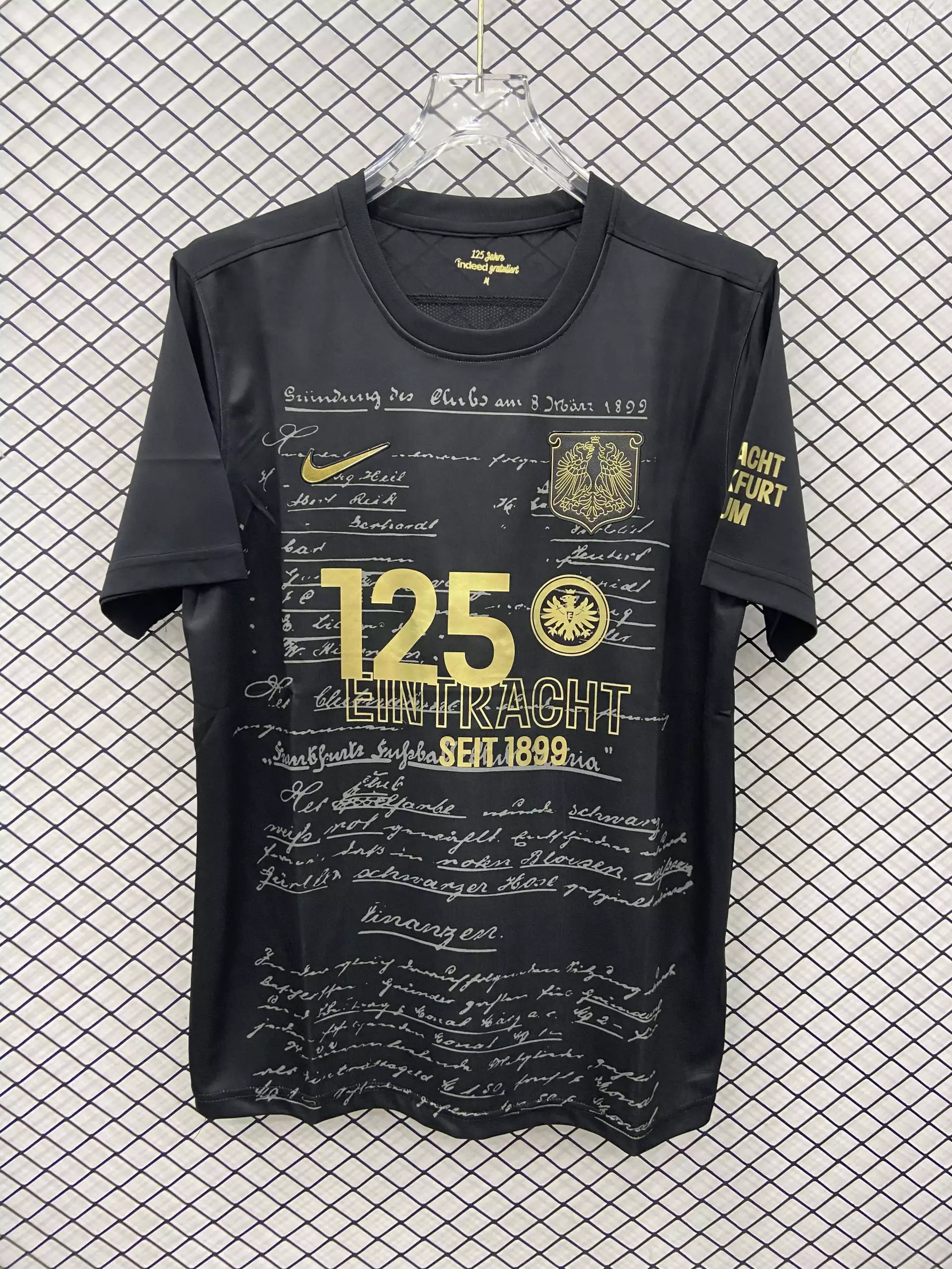 01 Black 006