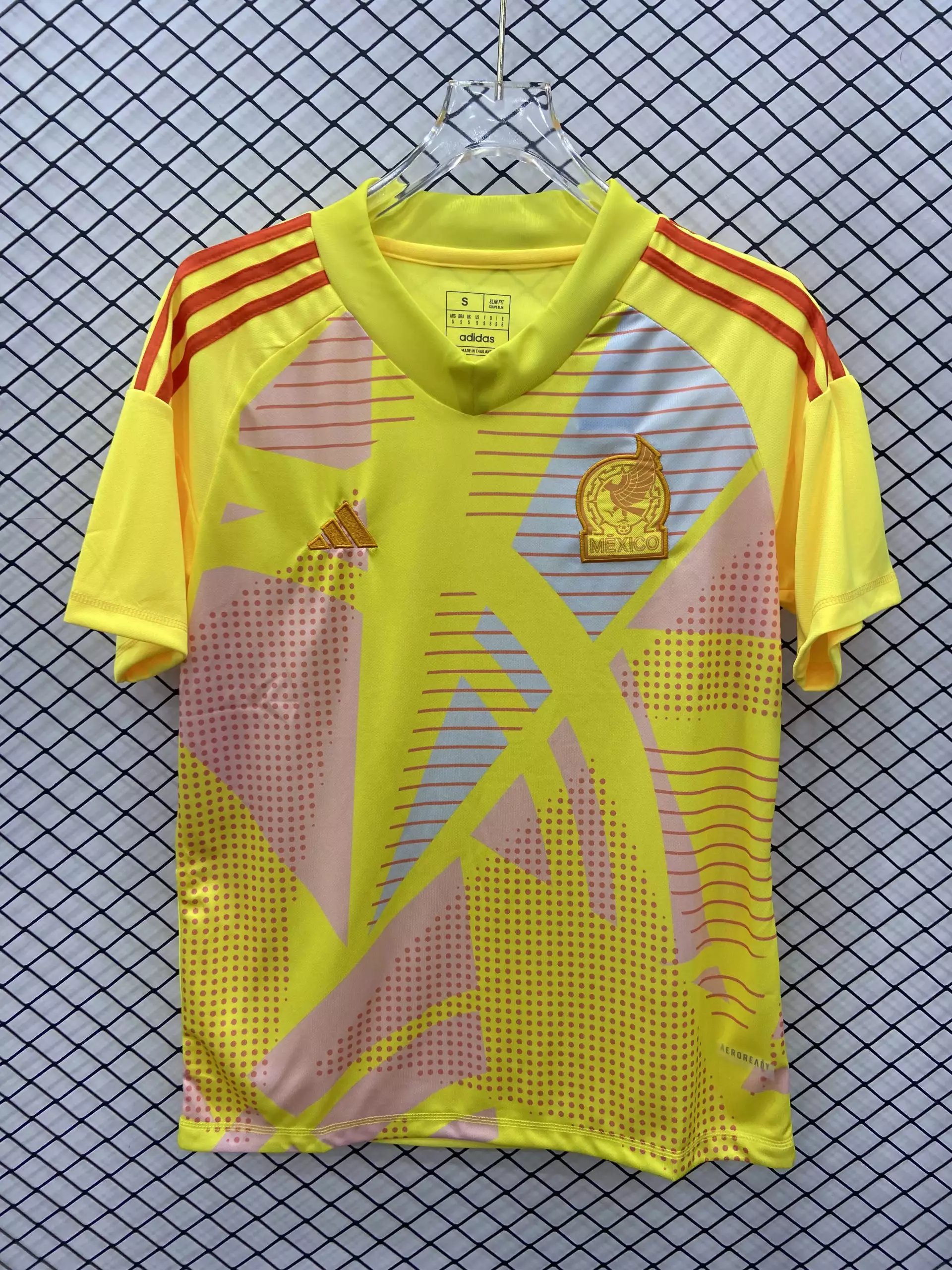 25 yellow 006
