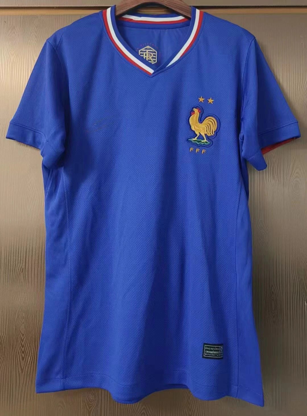 28 Blue 006