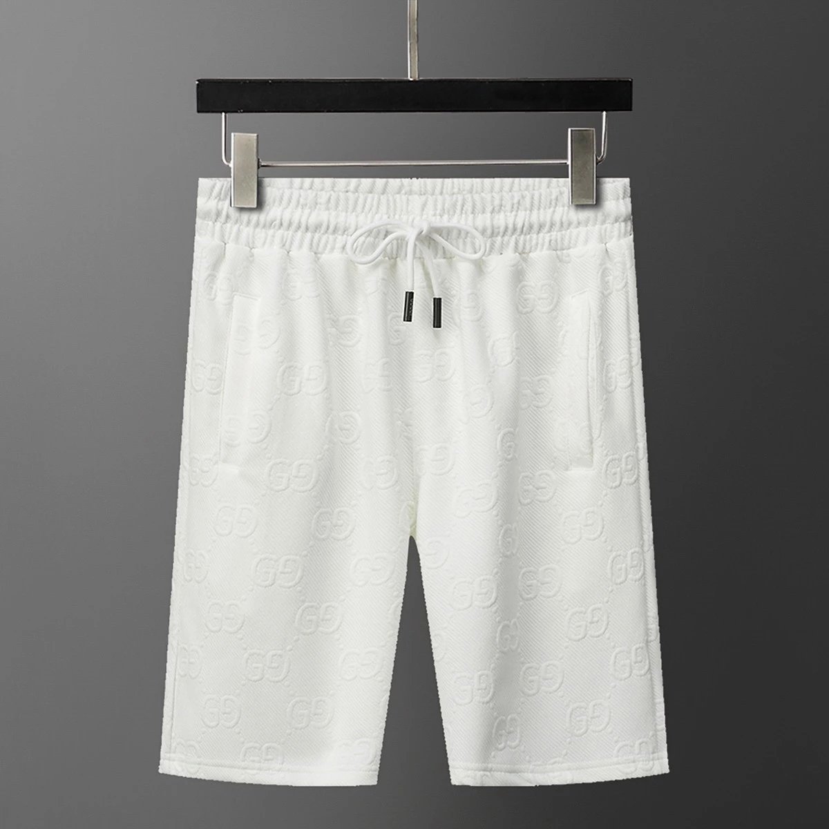 32 white