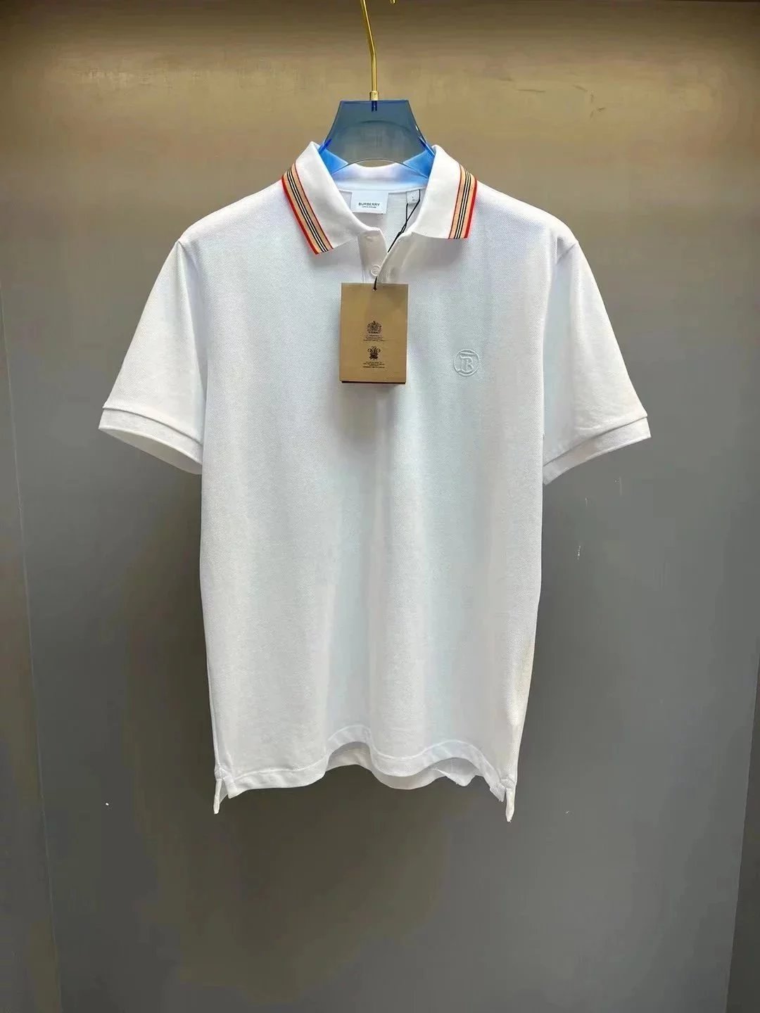 Pure white striped collar 002