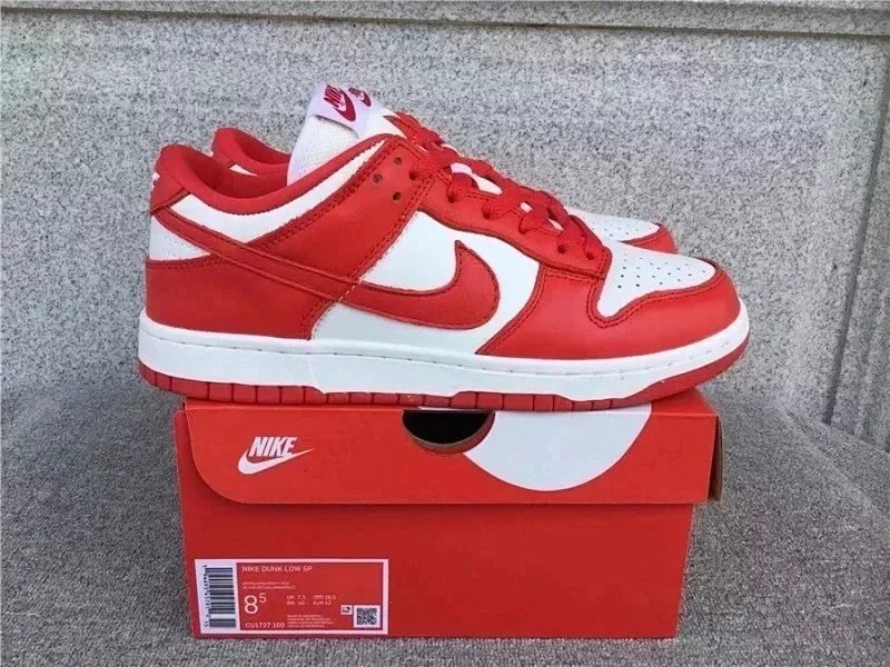 Red and White 002