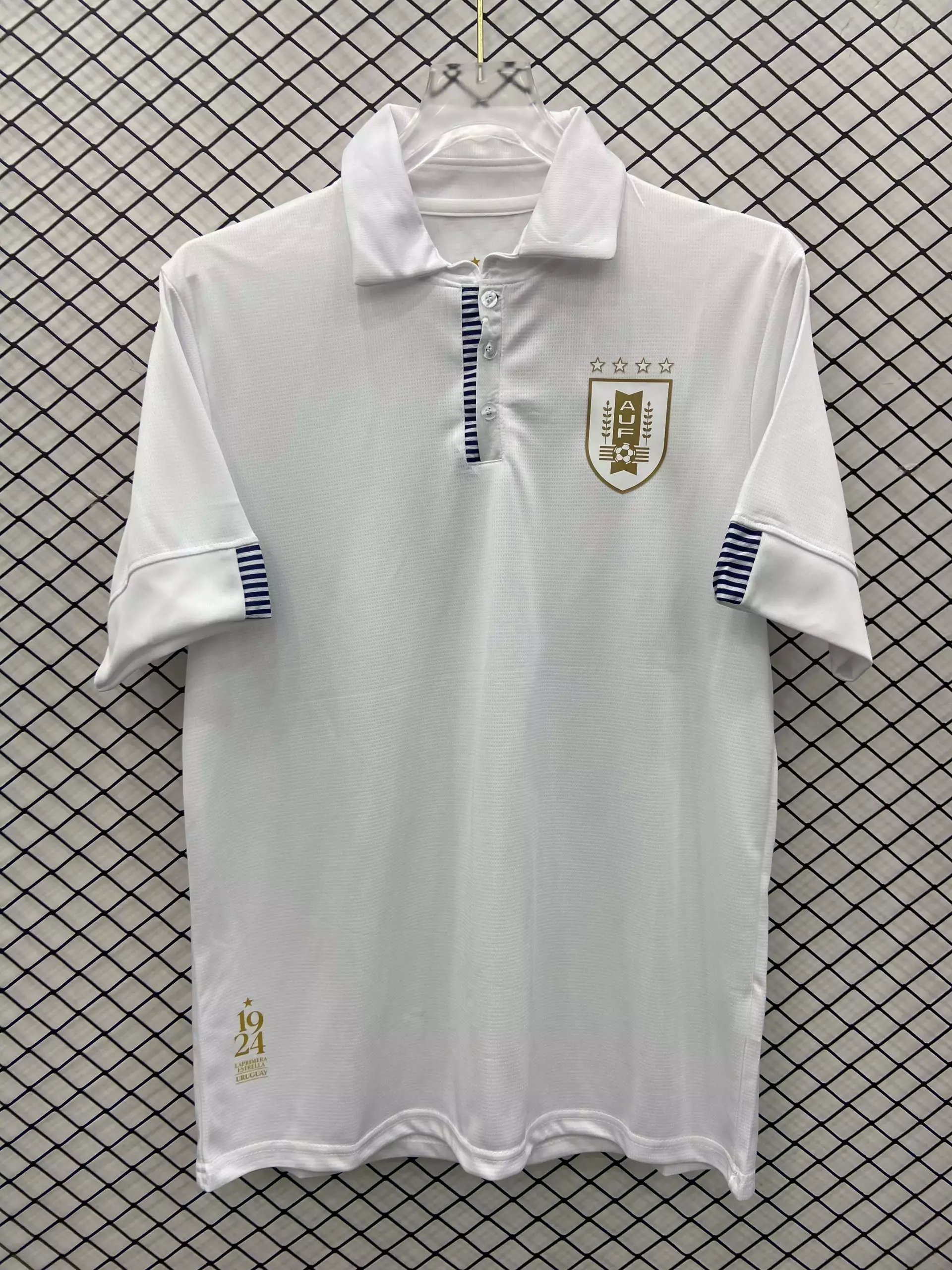 14 white 006