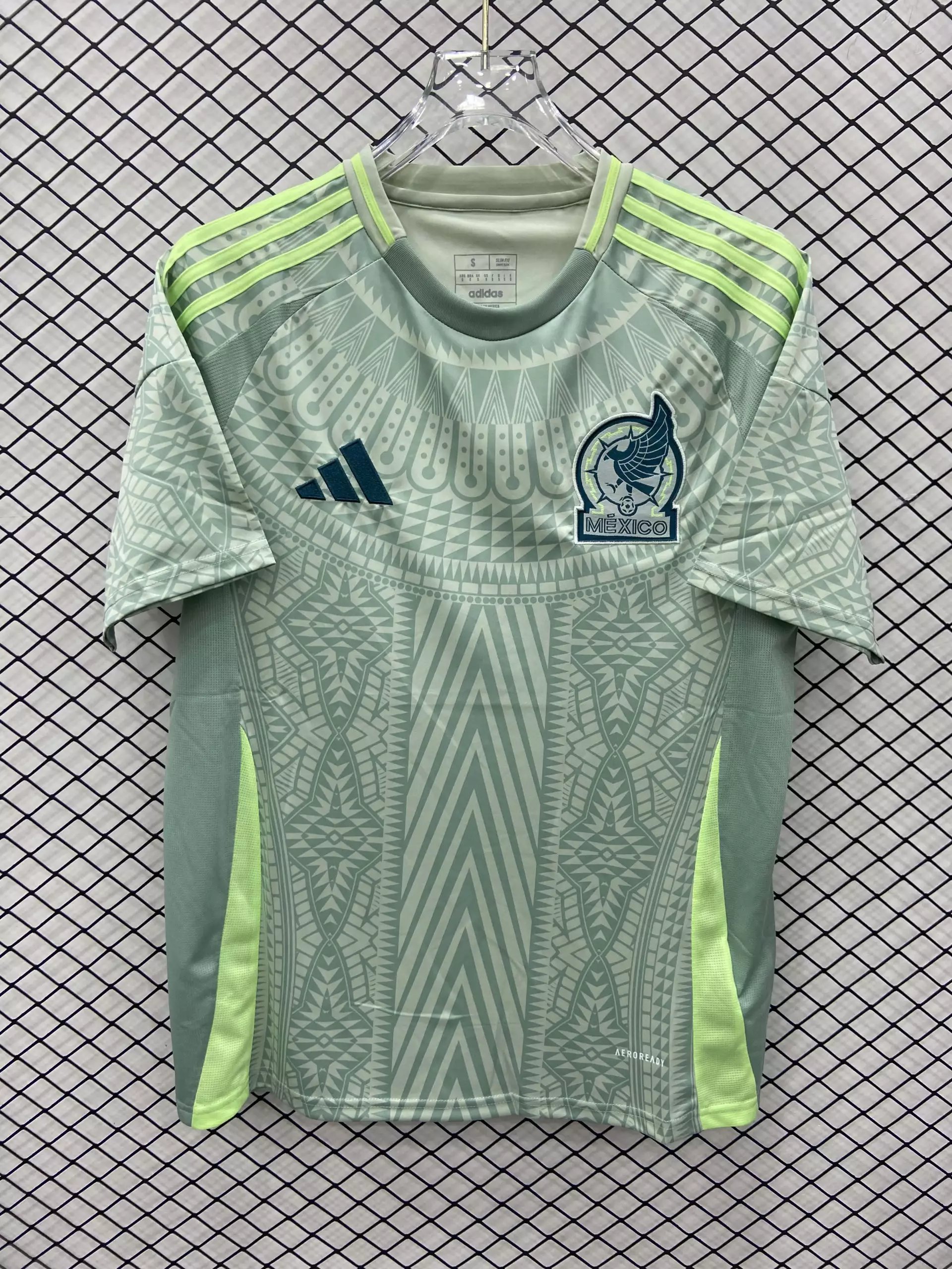 35 Green 006