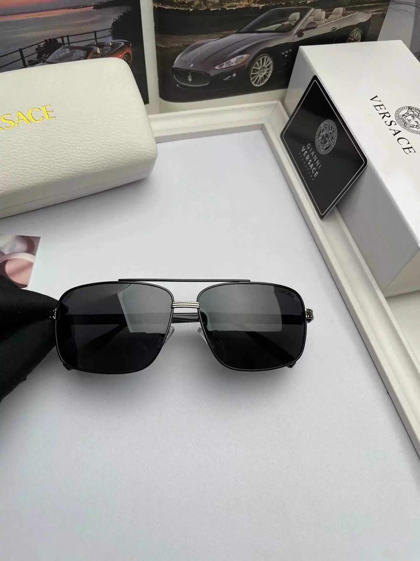 23 Black 006