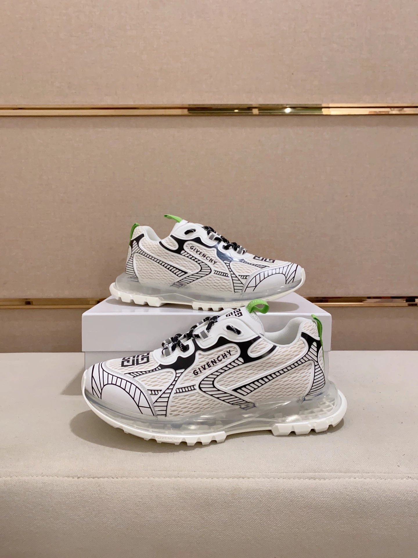 5 white 005