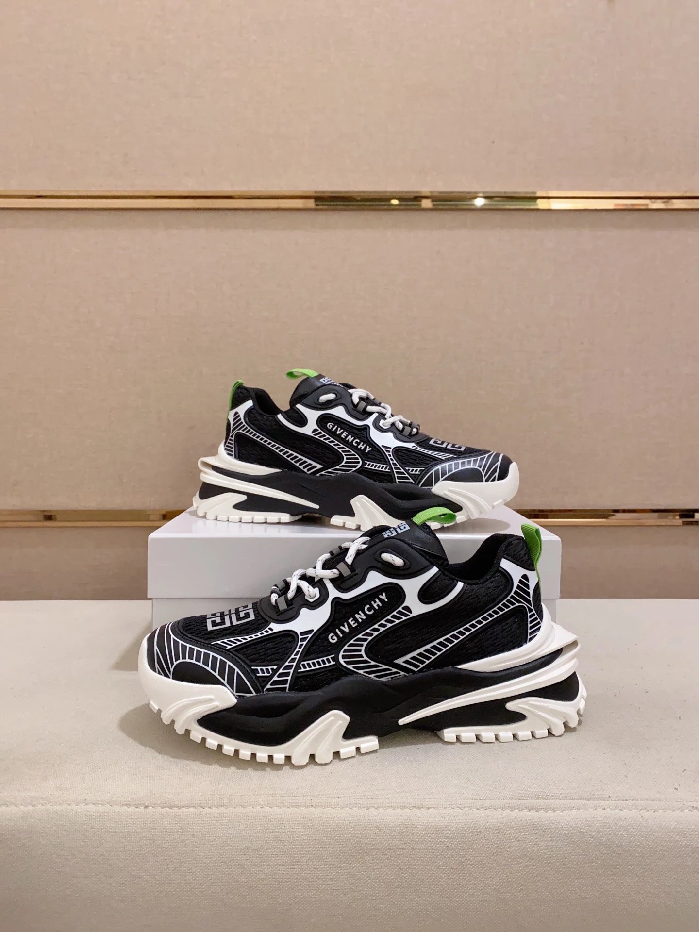 8 black 005