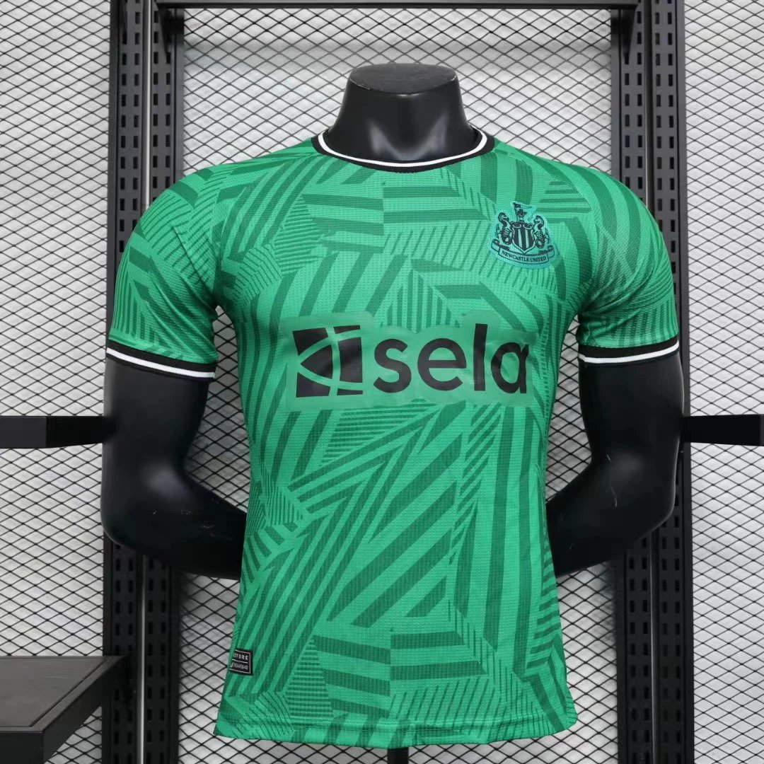 16 Green 006