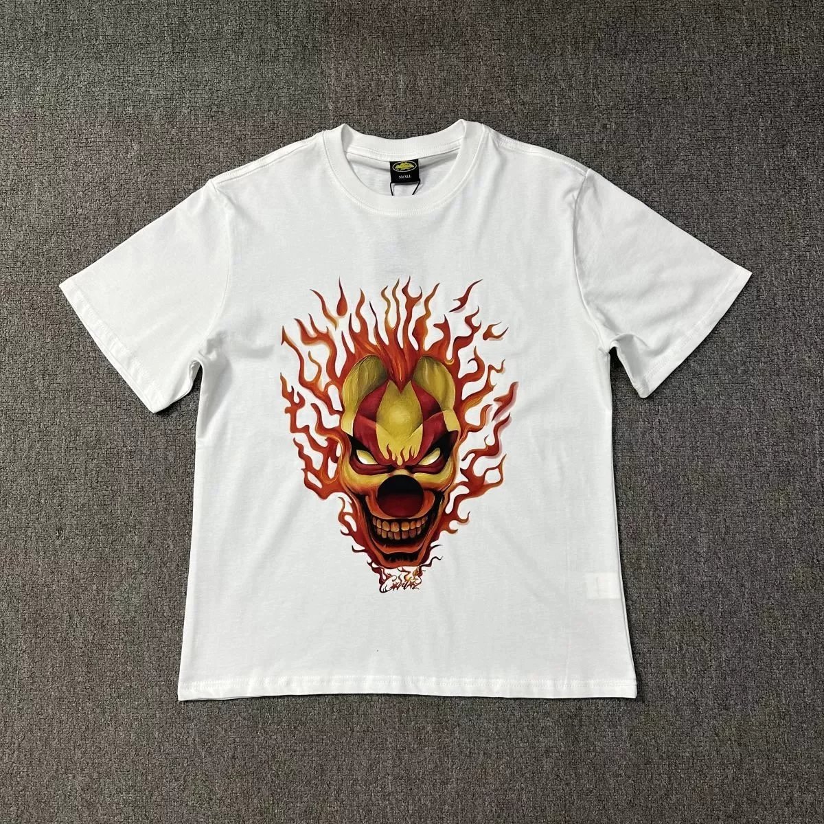 19 white 005