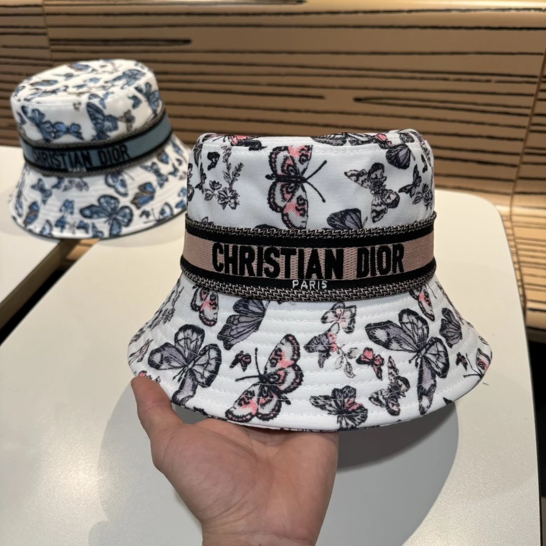 25 Pink and white