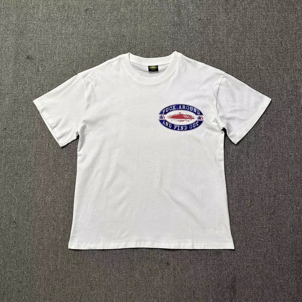 28 white