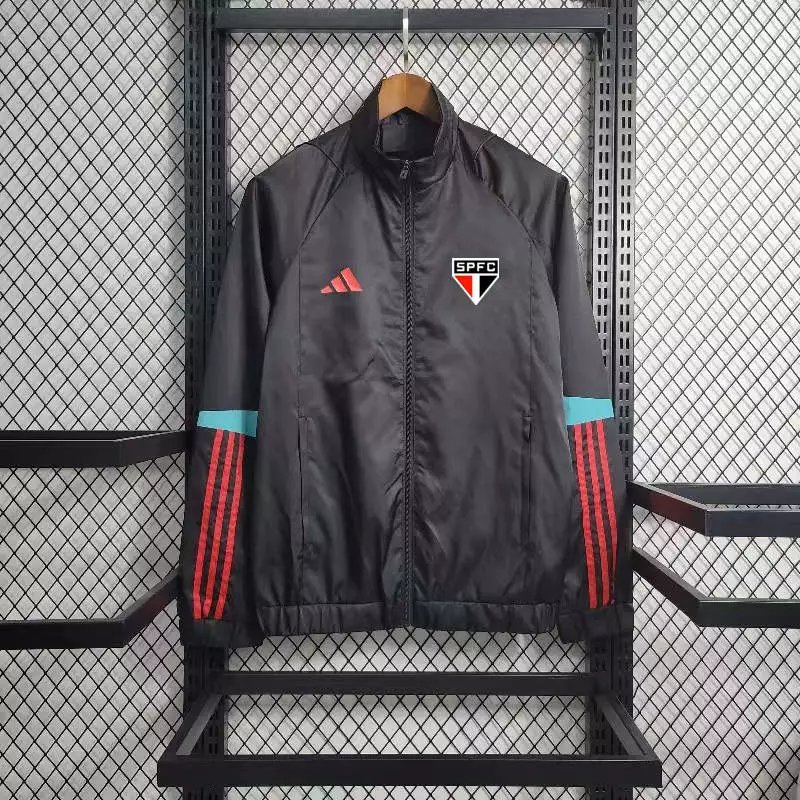 02 Black 006