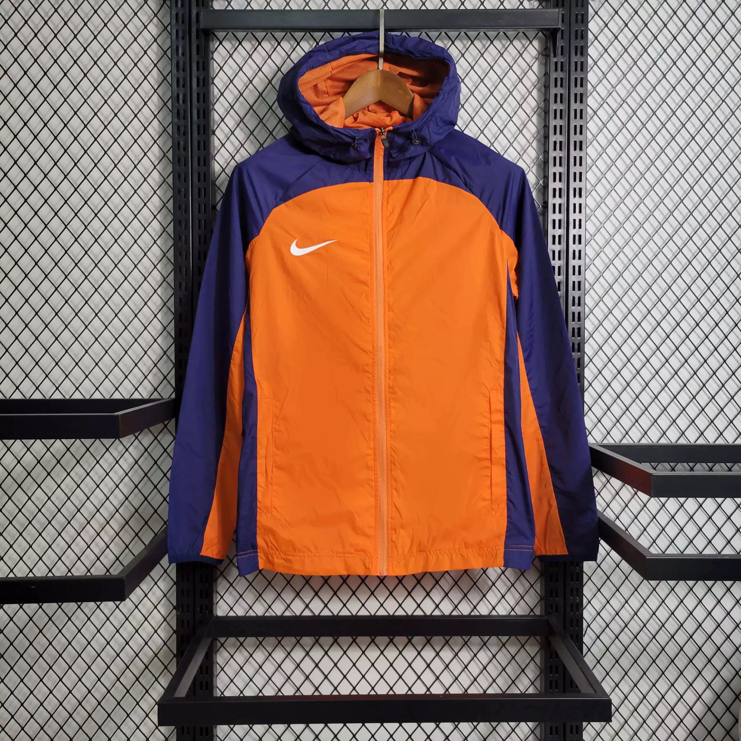 03 Orange 006