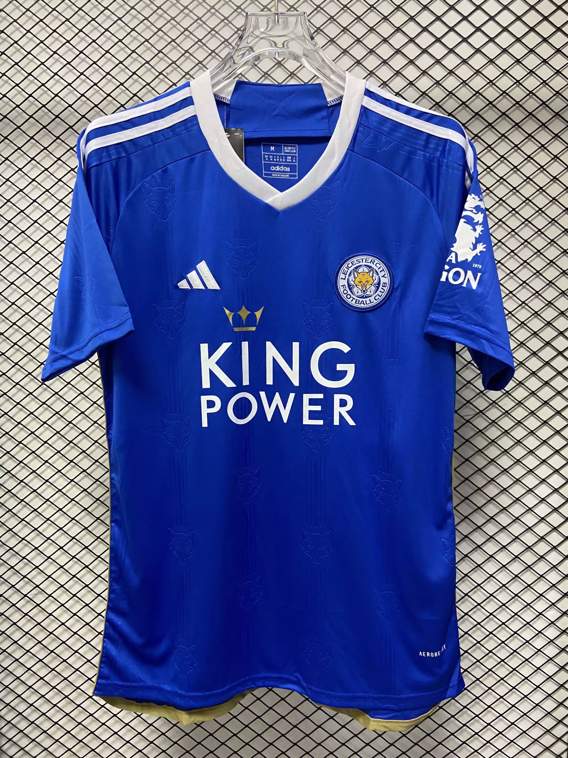 06 Blue 006